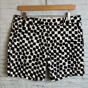Mr Turk Shorts Black & White Mod Geometric Pattern 32” 6” Inseam Resort Preppy